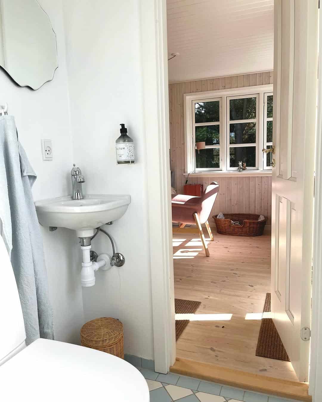 Sommerhus badeværelse inspiration 1